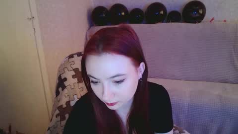 Snapshot of mickywood chatting on 11-13-25, 10:25 Micky online show from 11-13-25, 10:25