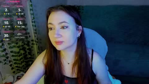 Snapshot of mickywood chatting on 07-16-26, 06:47 Micky online show from 07-16-26, 06:47