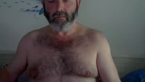 Snapshot of midhir chatting on 03-04-25, 06:18 kike online show from 03-04-25, 06:18