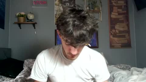 Snapshot of midnight_motion chatting on 09-27-25, 06:24 midnight_motion online show from 09-27-25, 06:24