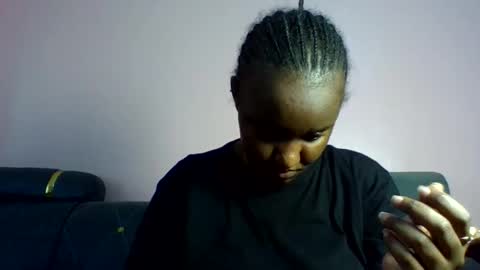 Snapshot of midnight_sexy chatting on 05-20-26, 02:12 midnight_sexy online show from 05-20-26, 02:12