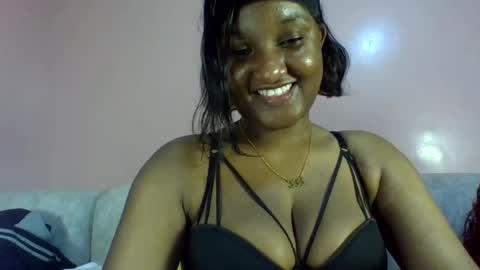 Snapshot of midnight_sexy chatting on 06-26-26, 08:13 midnight_sexy online show from 06-26-26, 08:13