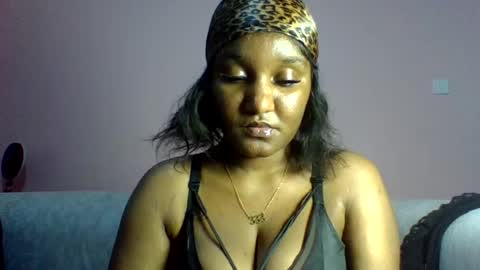 Snapshot of midnight_sexy chatting on 07-13-26, 04:10 midnight_sexy online show from 07-13-26, 04:10
