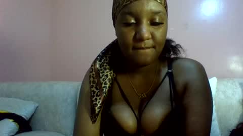 Snapshot of midnight_sexy chatting on 07-27-26, 06:37 midnight_sexy online show from 07-27-26, 06:37