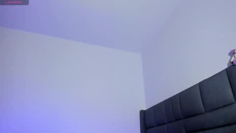 Snapshot of midnight_vk chatting on 02-16-25, 12:41 VanyaKlaus online show from 02-16-25, 12:41