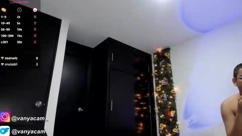 Snapshot of midnight_vk chatting on 09-20-25, 02:56 VanyaKlaus online show from 09-20-25, 02:56