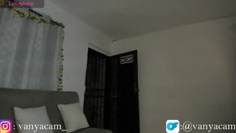 Snapshot of midnight_vk chatting on 05-15-26, 01:34 VanyaKlaus online show from 05-15-26, 01:34
