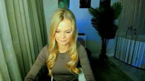 midnighteaura online show from 05-30-26, 11:40