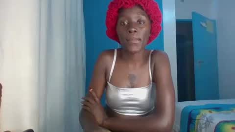 Snapshot of midnightkelly chatting on 02-10-26, 09:08 Naught Kelly online show from 02-10-26, 09:08