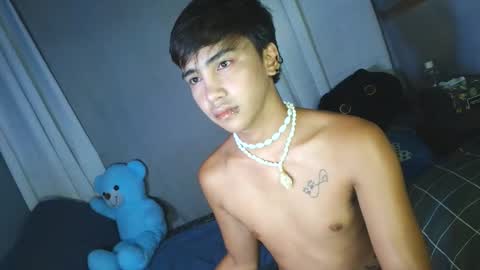 Snapshot of midnightkiller_ chatting on 11-17-25, 04:46 Kitty online show from 11-17-25, 04:46