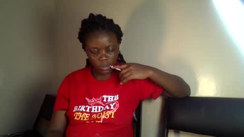 midnightt_curves online show from 06-18-26, 10:52