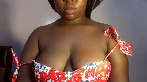 midnightt_curves online show from 06-23-26, 12:52