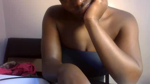 midnightt_curves online show from 07-01-26, 04:40