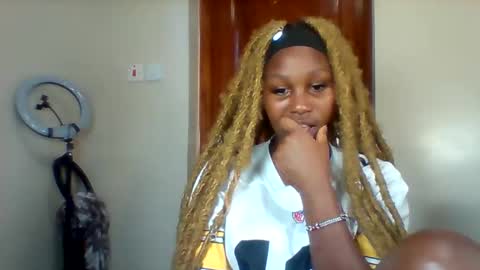 midnightt_tease online show from 09-17-25, 11:56