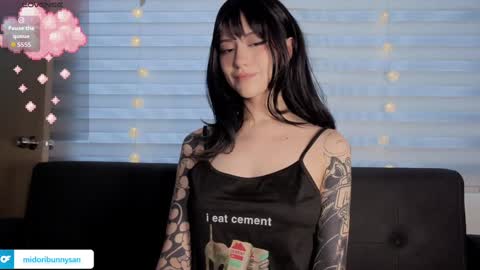 midori__san online show from 12-18-25, 07:53