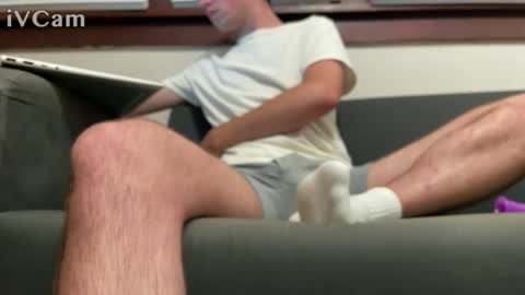 Snapshot of midwestcowboi chatting on 10-24-25, 03:58 midwestcowboi online show from 10-24-25, 03:58