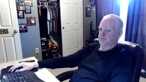 midwestdad09 online show from 04-30-26, 02:34