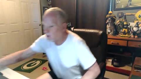 midwestdad09 online show from 05-13-26, 12:19
