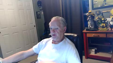 midwestdad09 online show from 06-01-26, 09:55