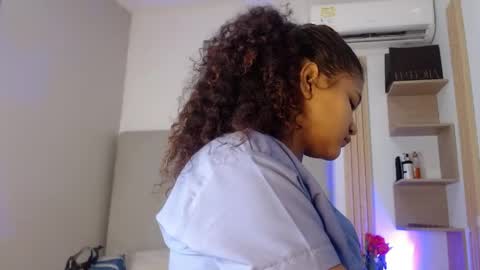 Snapshot of miel_alisha chatting on 03-17-26, 12:08 miel online show from 03-17-26, 12:08