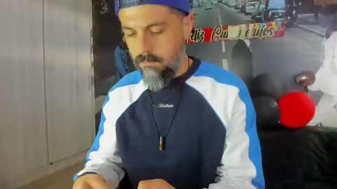Snapshot of miguel_angeel_ chatting on 05-22-26, 03:17 Miguel Angel online show from 05-22-26, 03:17