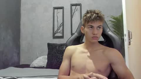 Miguel Hernandez online show from 12-03-24, 12:38