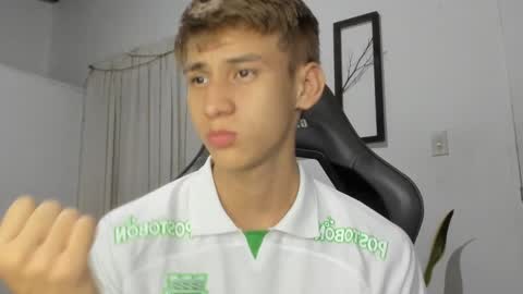 Miguel Hernandez online show from 02-21-25, 10:50