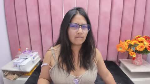 Snapshot of miha_smith chatting on 11-06-25, 03:40 Miha online show from 11-06-25, 03:40