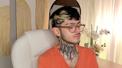 MIHAIL LEROY finally independent model online show from 01-04-25, 10:55