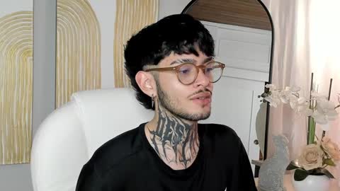 MIHAIL LEROY finally independent model online show from 01-23-25, 11:47