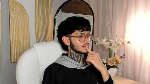 MIHAIL LEROY finally independent model online show from 02-04-25, 11:27