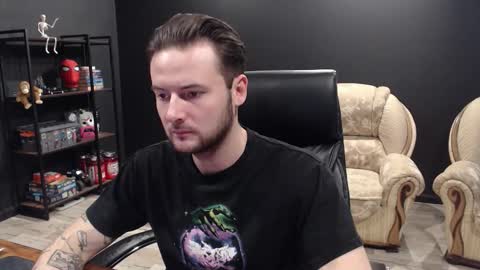 Misha Winchester online show from 11-26-25, 08:04