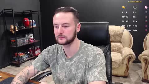 Misha Winchester online show from 12-20-25, 11:17