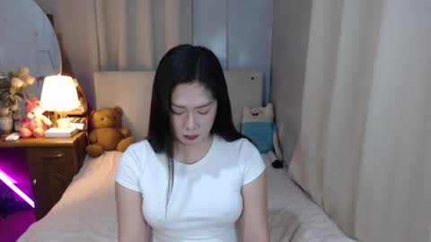Snapshot of miho_ishikawa chatting on 05-22-26, 09:09 Miho online show from 05-22-26, 09:09
