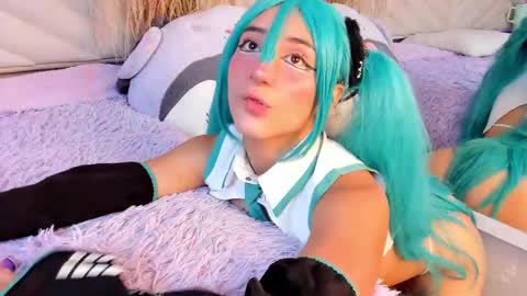 Snapshot of miia__baker chatting on 02-26-25, 12:14 online show from 02-26-25, 12:14