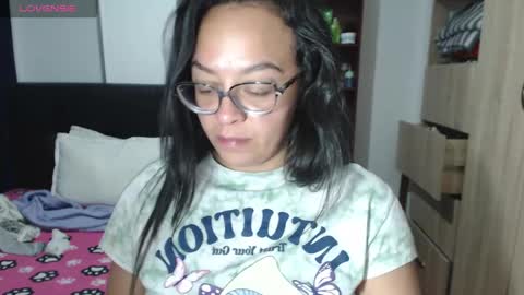 Snapshot of miia_big1boobs chatting on 02-06-25, 11:48 miia big1boobs online show from 02-06-25, 11:48