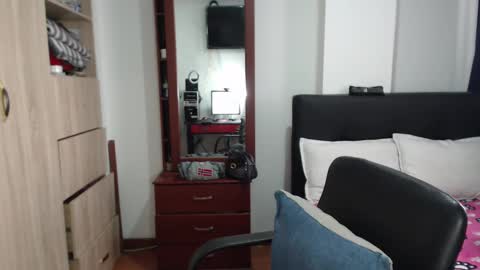 Snapshot of miia_big1boobs chatting on 03-04-25, 06:29 miia big1boobs online show from 03-04-25, 06:29