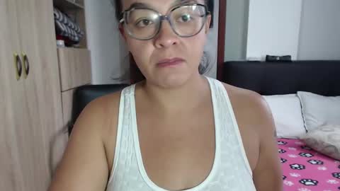 Snapshot of miia_big1boobs chatting on 03-05-25, 06:34 miia big1boobs online show from 03-05-25, 06:34