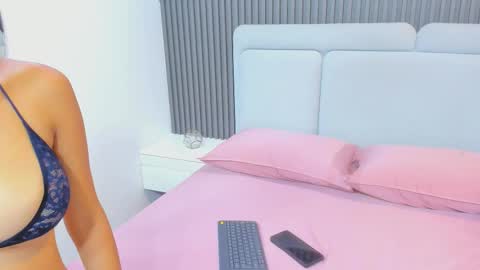 miia_cute18 online show from 01-18-26, 11:25