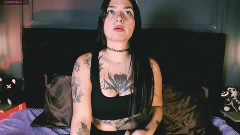 Snapshot of miia_moore_ chatting on 05-26-26, 12:34 miia_moore_ online show from 05-26-26, 12:34
