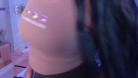 Miia Schwarz  online show from 12-18-24, 10:57