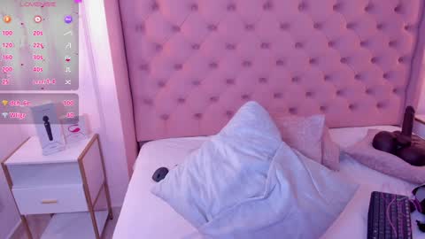 Miia Schwarz  online show from 01-15-25, 11:51