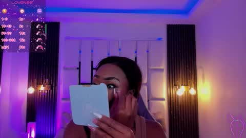 Miia Schwarz  online show from 10-18-25, 08:42