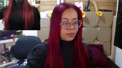 Snapshot of miia_spencer_ chatting on 09-30-25, 05:18 miia online show from 09-30-25, 05:18