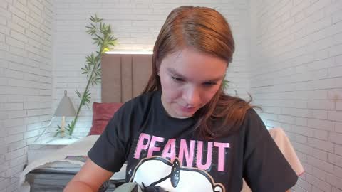 Miia 3 online show from 01-13-25, 06:38