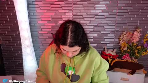 Ma -  online show from 12-21-25, 04:08