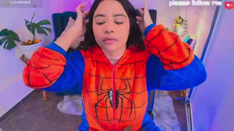 Snapshot of miiaa7_ chatting on 06-05-26, 11:16 Ma is my name I invite you to check out my wish list for my birthday online show from 06-05-26, 11:16