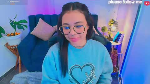 Snapshot of miiaa7_ chatting on 06-06-26, 12:43 Ma is my name I invite you to check out my wish list for my birthday online show from 06-06-26, 12:43