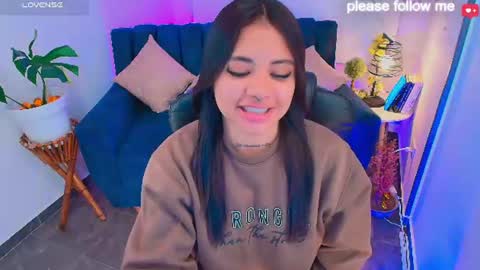 Snapshot of miiaa7_ chatting on 06-14-26, 01:24 Ma is my name I invite you to check out my wish list for my birthday online show from 06-14-26, 01:24