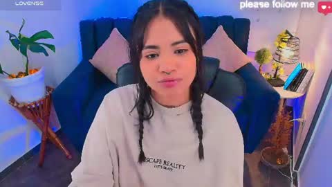 Snapshot of miiaa7_ chatting on 06-24-26, 12:48 Ma is my name I invite you to check out my wish list for my birthday online show from 06-24-26, 12:48